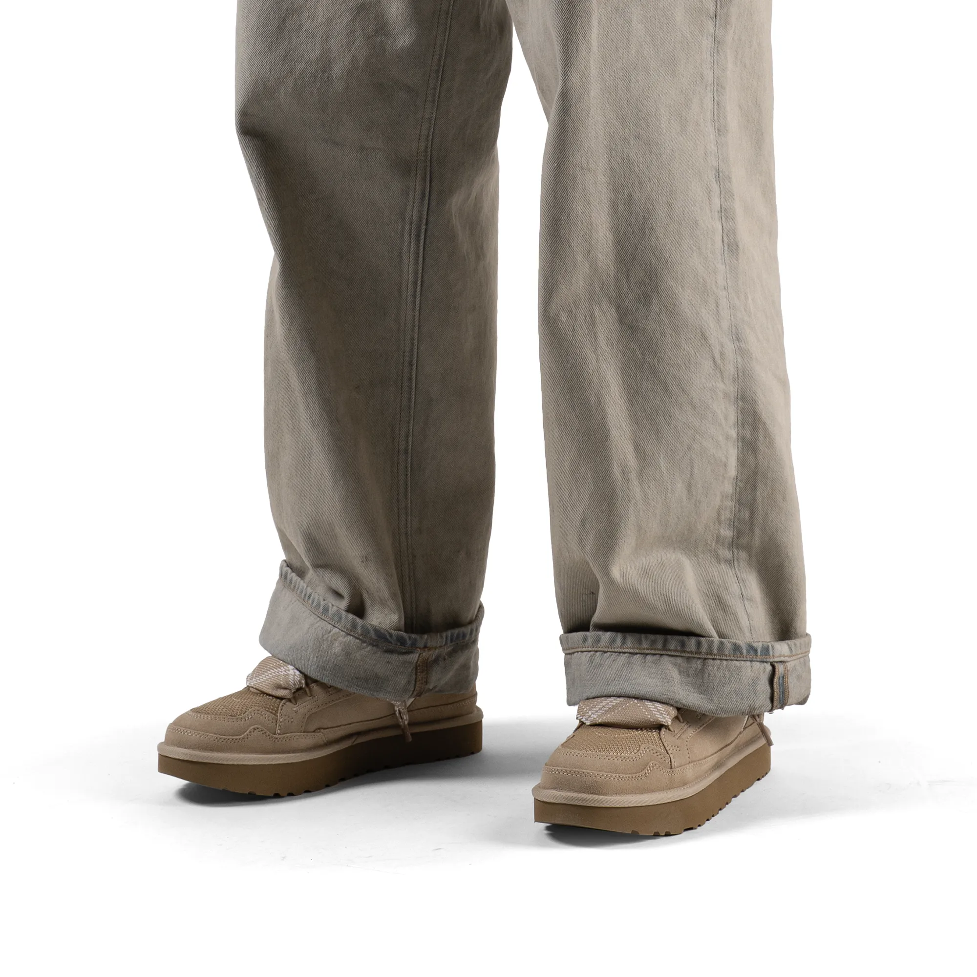 UGG Lowmel Sand